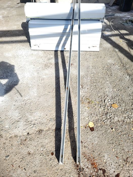 Продам ролшторку в хорошем состоянии