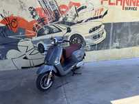 Kymco Like125i.
