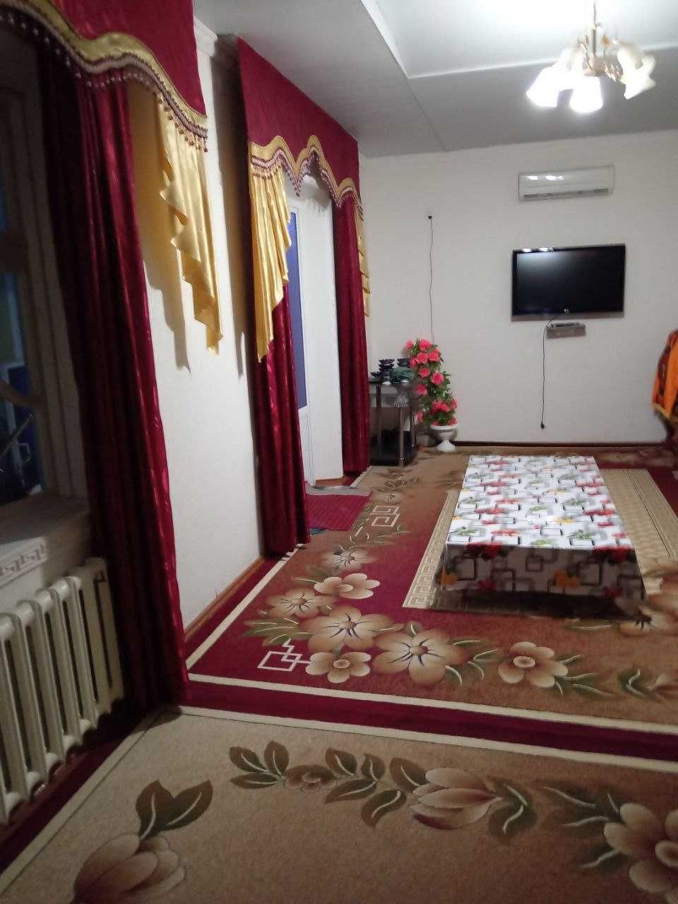 Umid qo'rg'onida hovli sotiladi