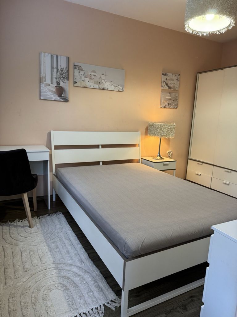 Дава се под наем Тристаен апартамент в Разлог - 73 кв.м за 662.49 € - Снимка #22