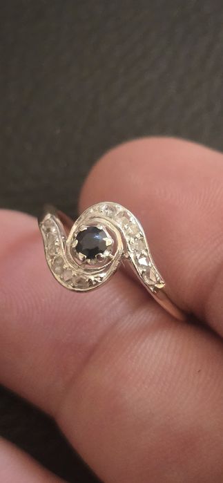 Inel aur safir și diamante