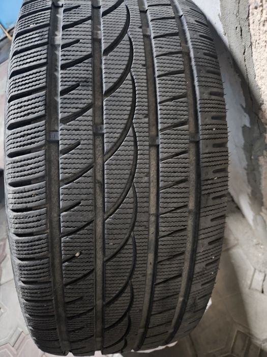 275/45/20 шины зимние комплект