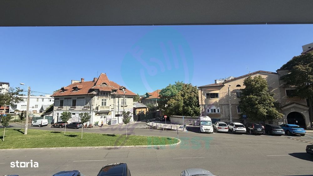 Apartament cu LIFT IN INTERIOR si doua terase de 21 mp in total