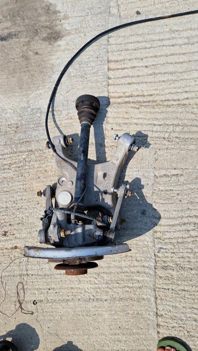 Fuzeta / planetara spate dreapta Bmw E60 520d 177cp N47