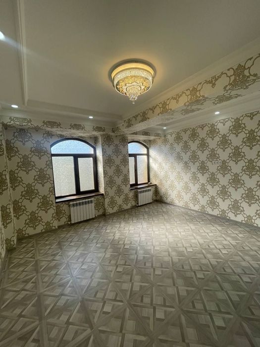 Срочно новостройка 2в3/3/3 площадью 81м.кв с ремонтом