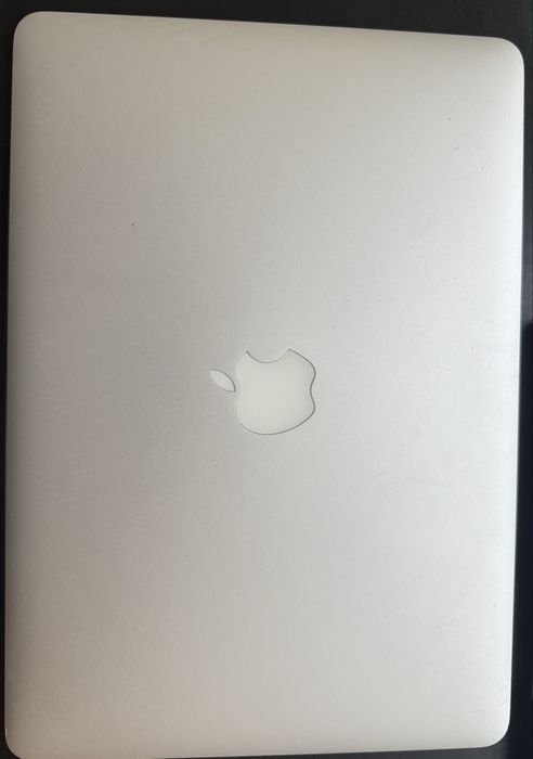 Apple MacBook Air 13" (Early 2015, модел A1466 / MacBook Air 7,2