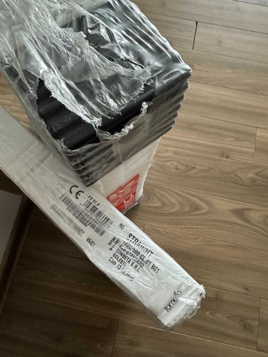 Calorifer din otel FORNELLO 600 x 400 mm Nou