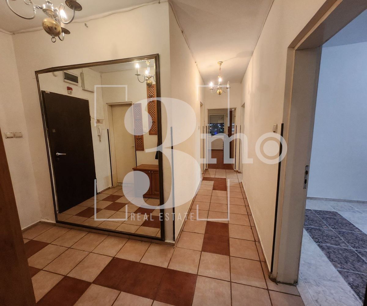 Продава се Четиристаен апартамент в София, Дружба 2 - 102 кв.м за 2342 €/кв.м - Снимка #7