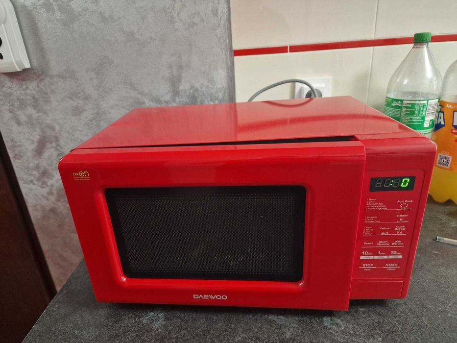 Cuptor cu microunde Daewoo