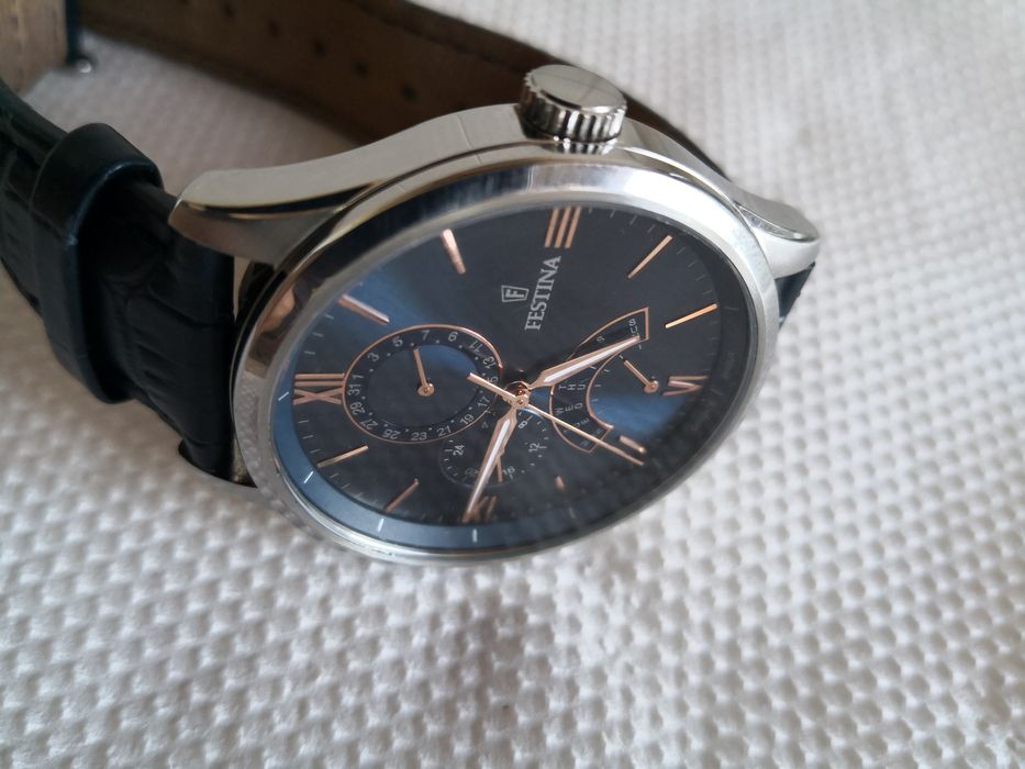 Vând ceas Festina F16823