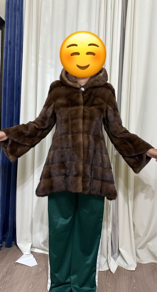 Продам норковую шубу