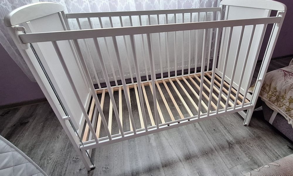 Vand patut bebe ca nou