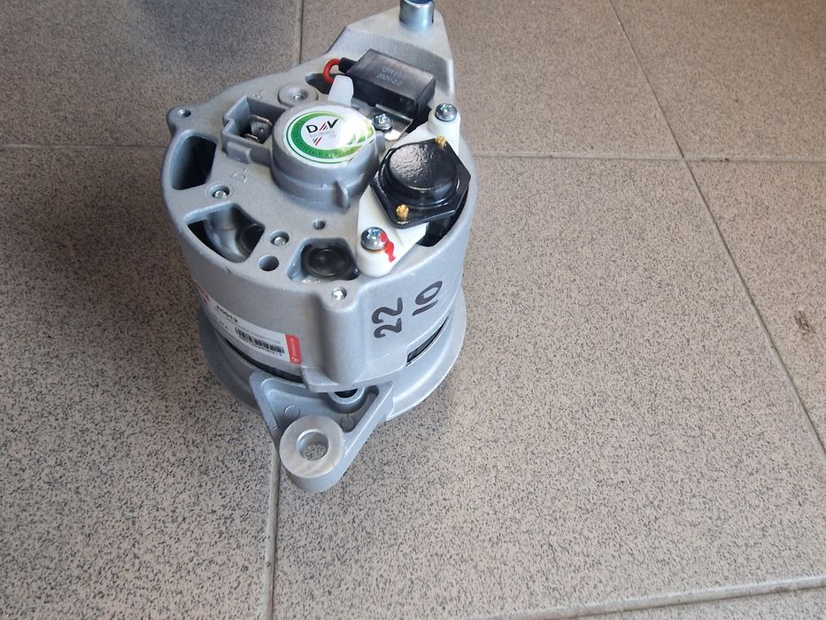 Alternator tractor fiat 211.215.250 300 cu releu incorporat preț 650