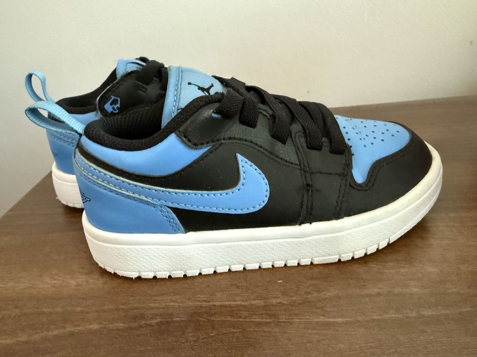 Nike Air Jordan, marimea 30