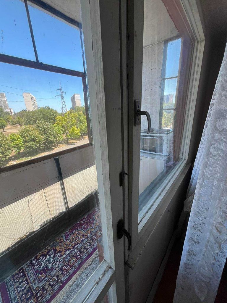 Дава се под наем Двустаен апартамент в Бургас, Славейков - 65 кв.м за 225 € - Снимка #8