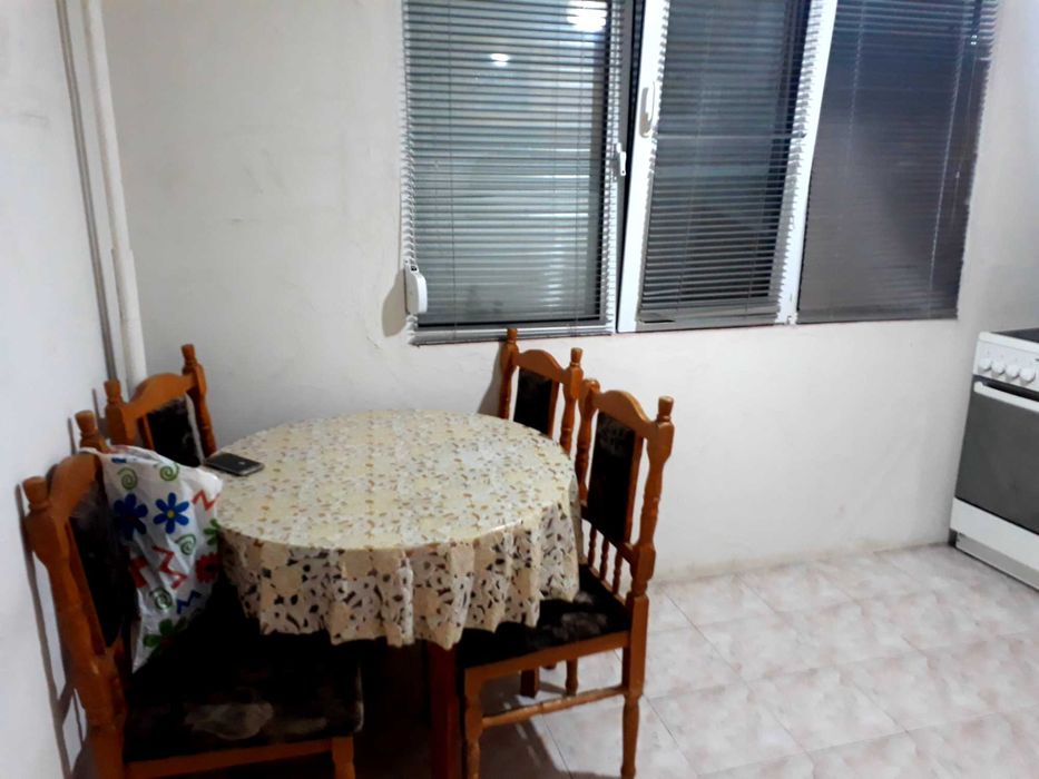 Продава имот на Сторгозия