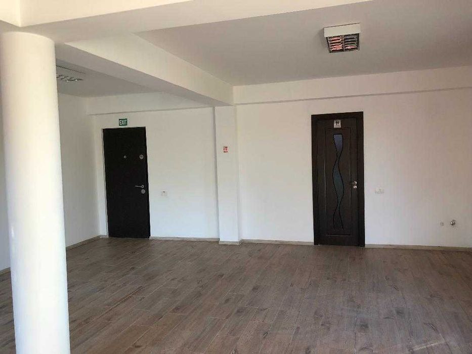 Spatiu comercial BIROU zona Dovali BLVD Nicolae Balcescu 50 MP