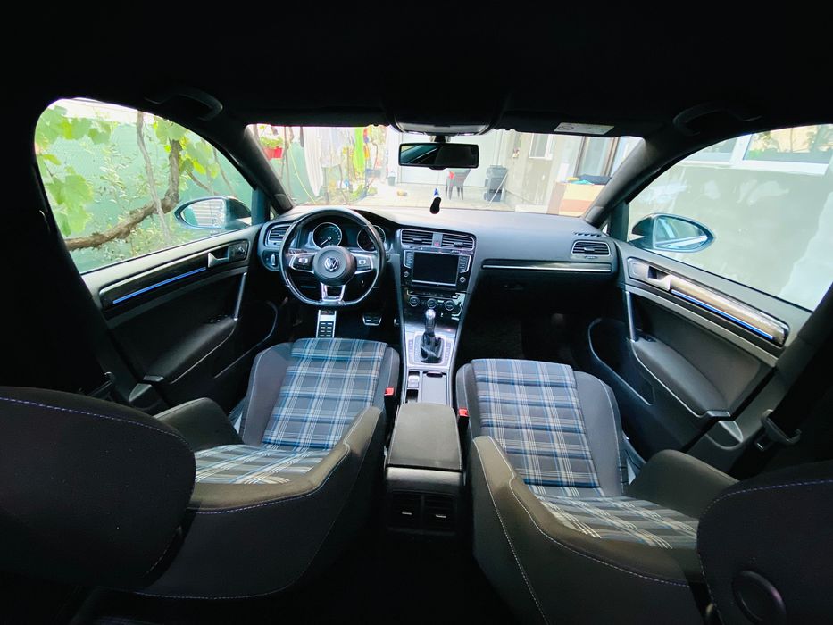 VW Golf 7,5 GTE hibrid plug-in