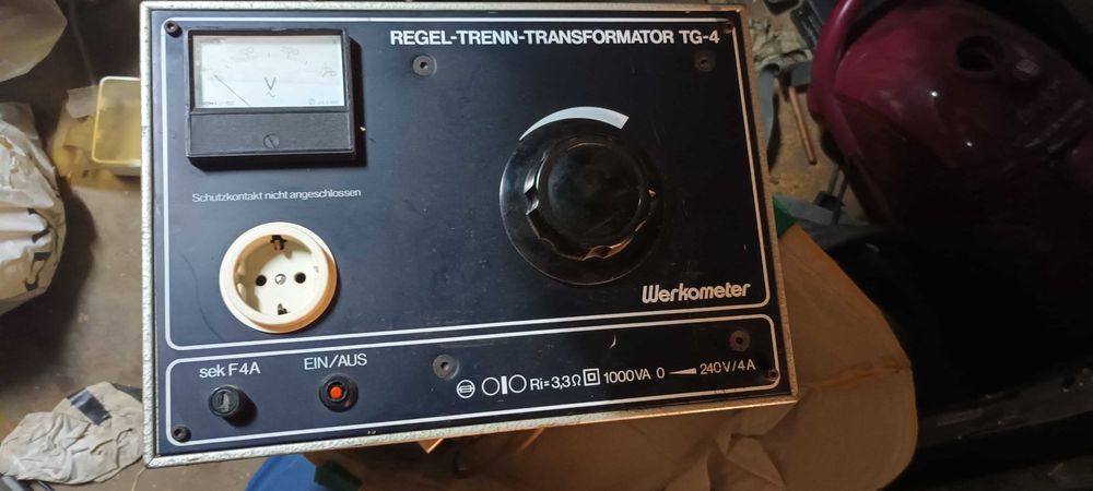regulator  de tensiune  reglabila 220v autotransformator  1000w