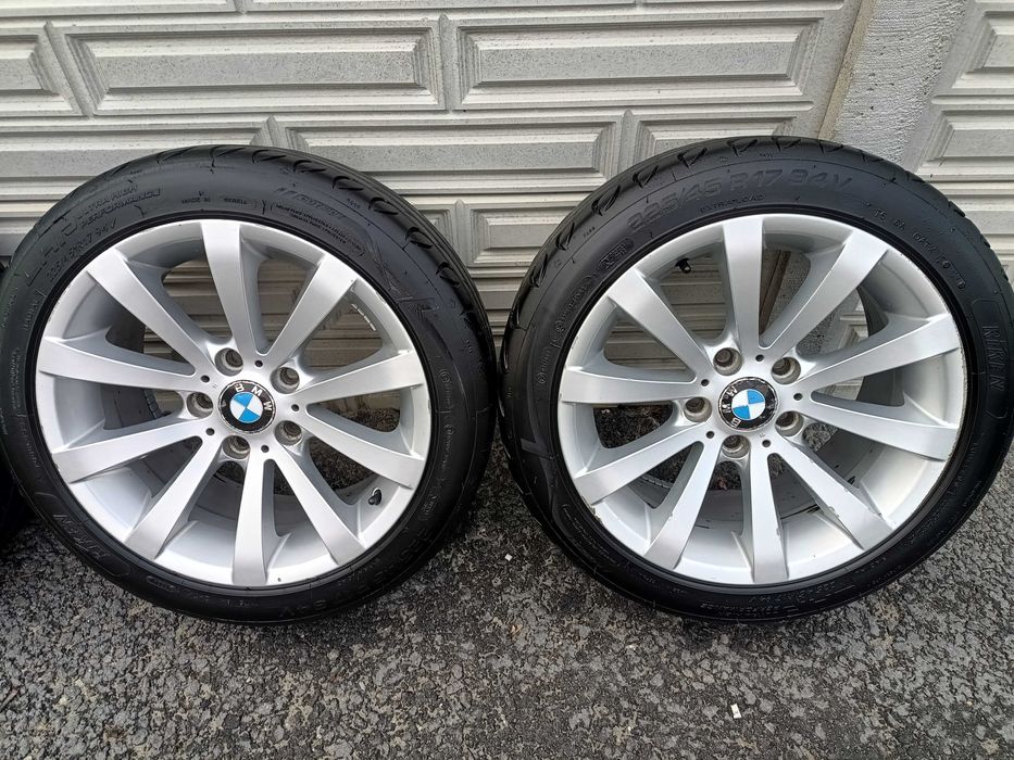 Vând un set de jante BMW R17 5*120
8J et34