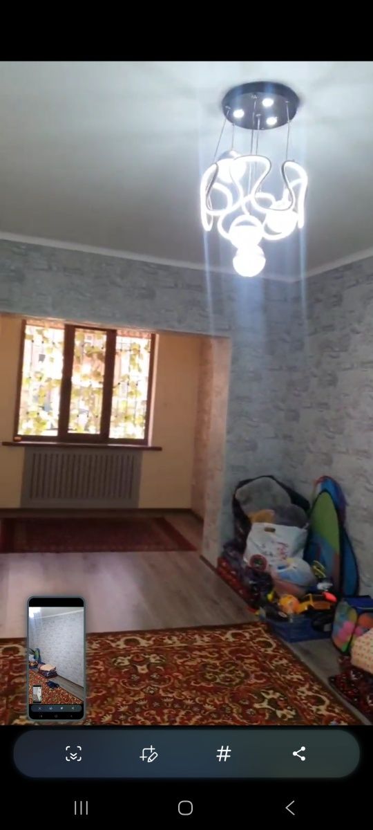 2/1/5.  Сергели 4. (Ярмарка 400 м). Квартира 60 м². Не торец, с ремонт