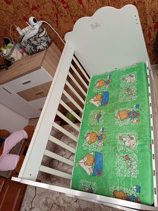 Детско креватче + матраче с р 120/60