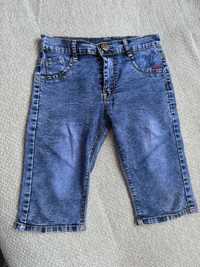 Тонкие джинс шорты на 6-8 лет, длина от пояса до низа 46см, 26 размер