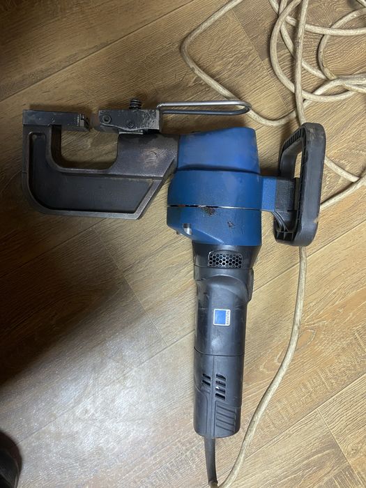 Пуклевочный пресс