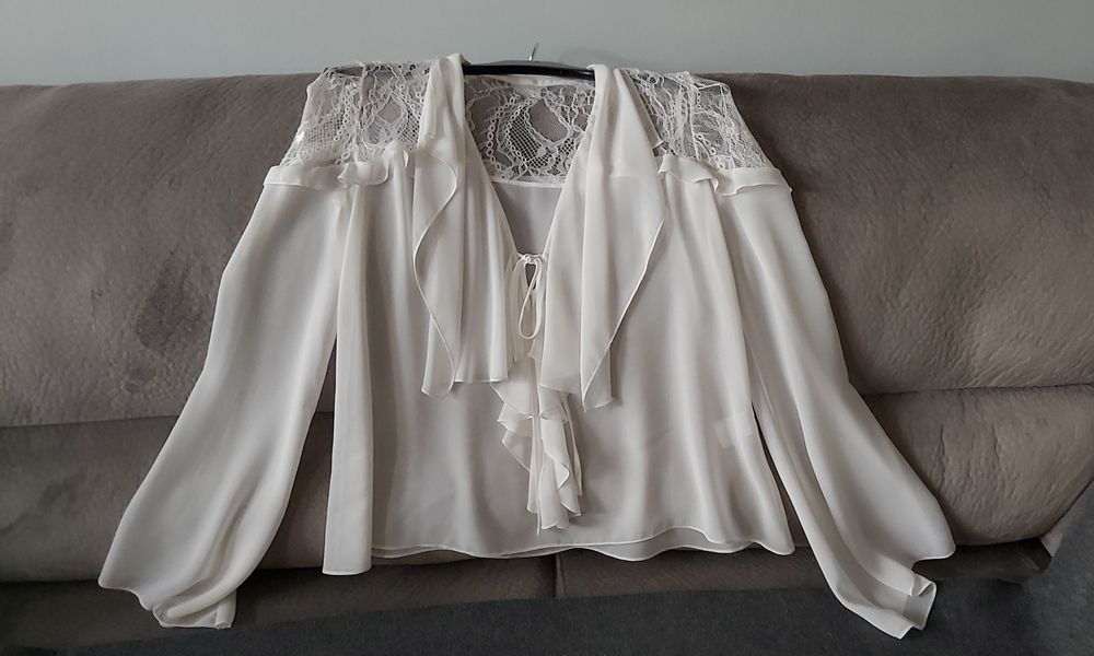 Официална блуза екрю