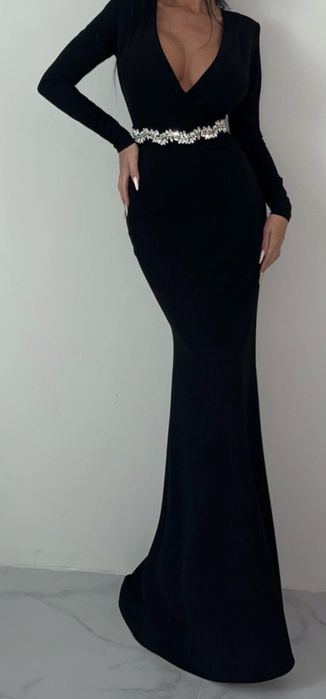 Rochie eleganta decoltata
