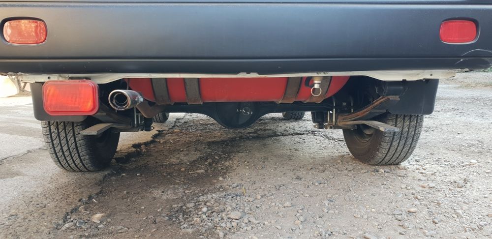 Тайёр холатдаги дамаз сотилади.