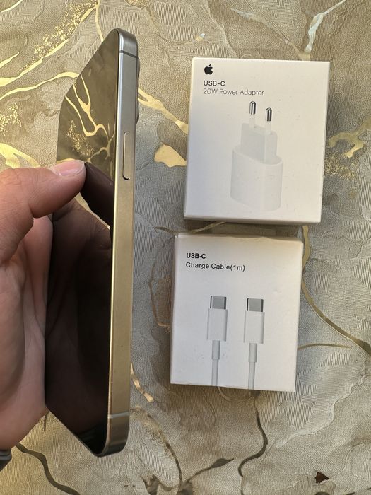 iPhone 15 Pro Max stare foarte buna- pret fix