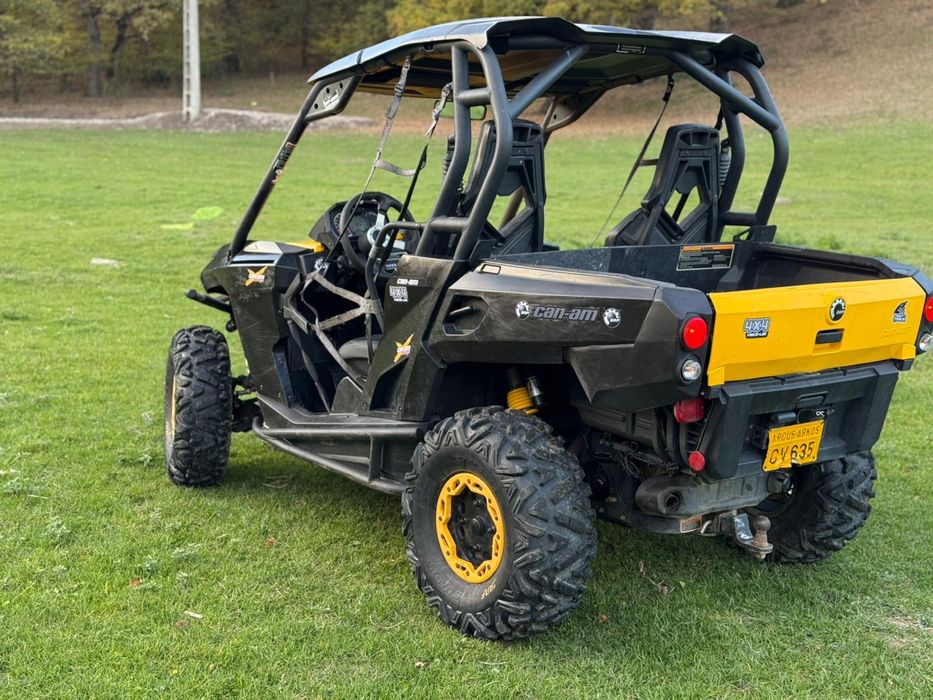 Can am Maverick Commander 1000xt 2014