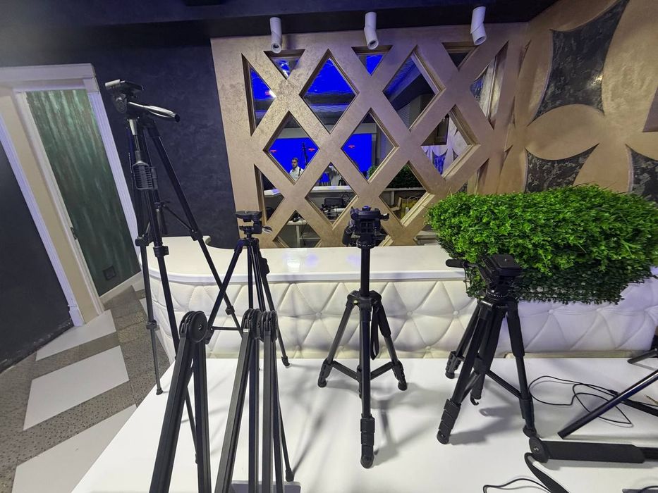 Полный набор оборудования для видеостуди..