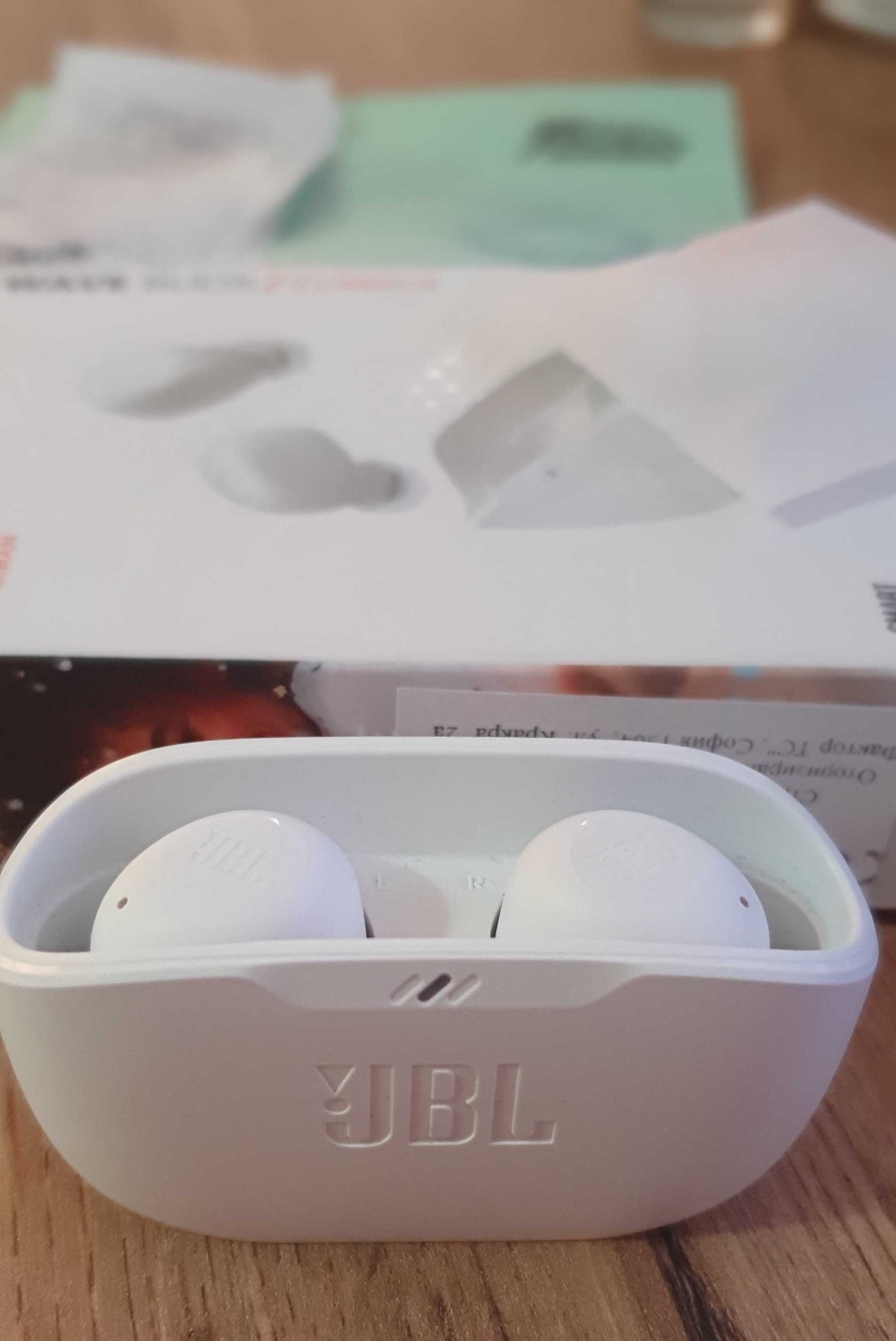 JBL Wave buds слушалки