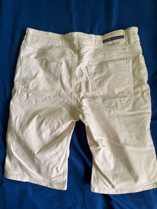 Pantaloni scurți albi bărbați