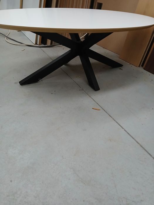 Vând măsuță de cafea!