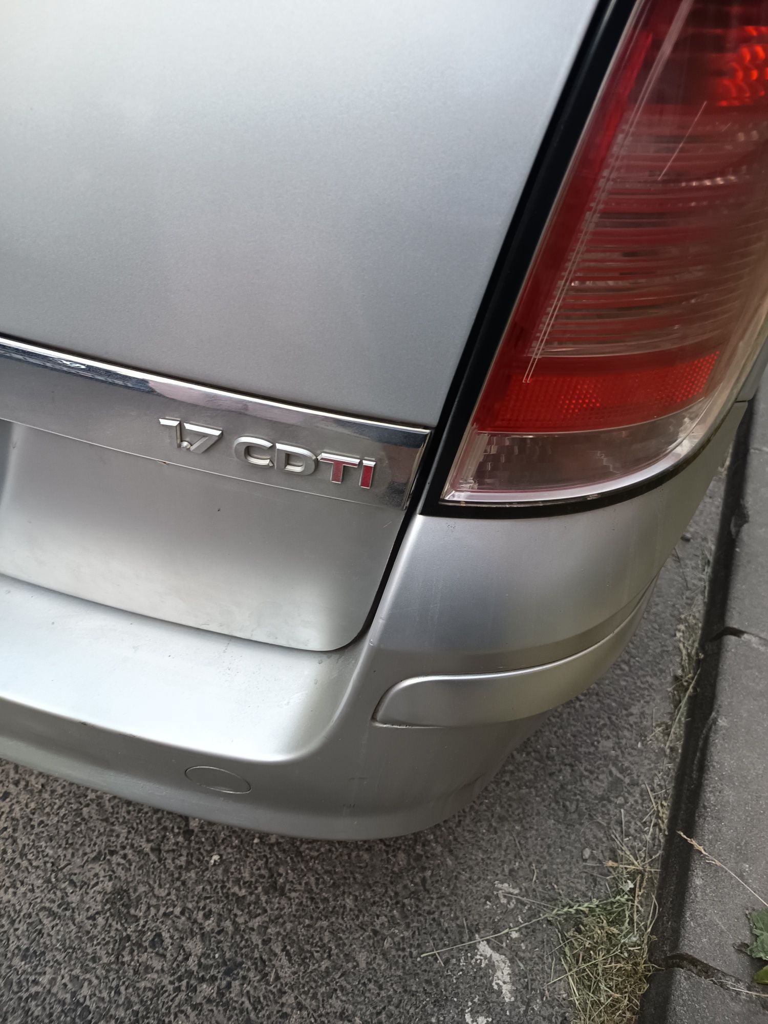 Opel Astra H break 2004
