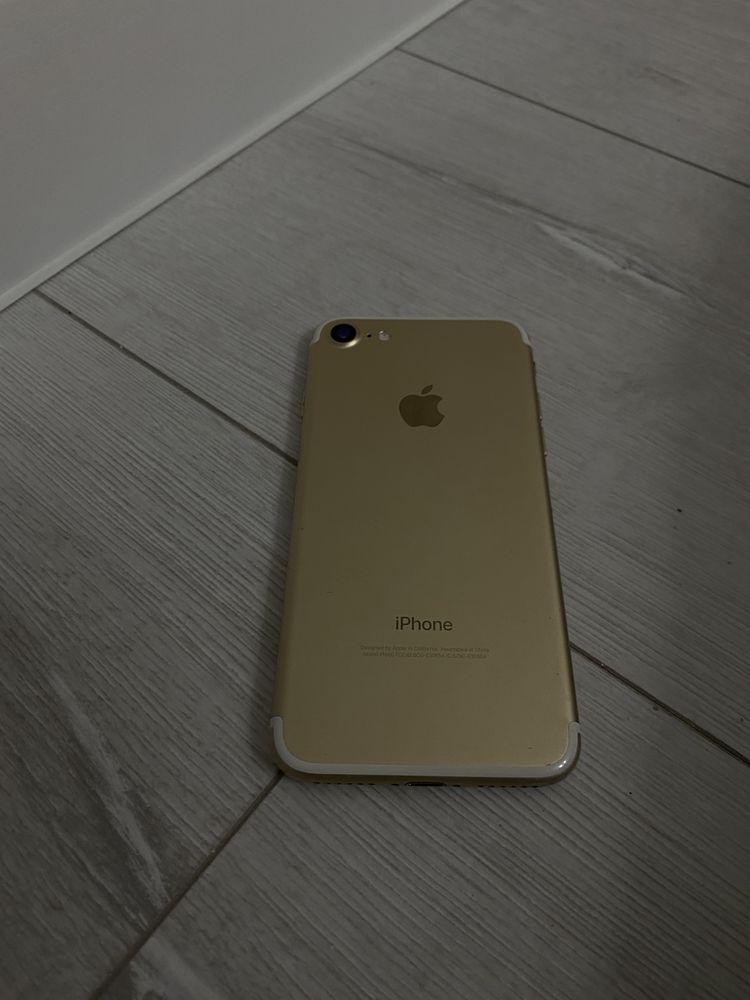 Продаю Iphone 7. 128гб