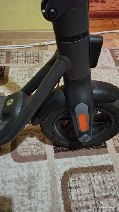 Trotineta electrica Segway ninebot f2 plus