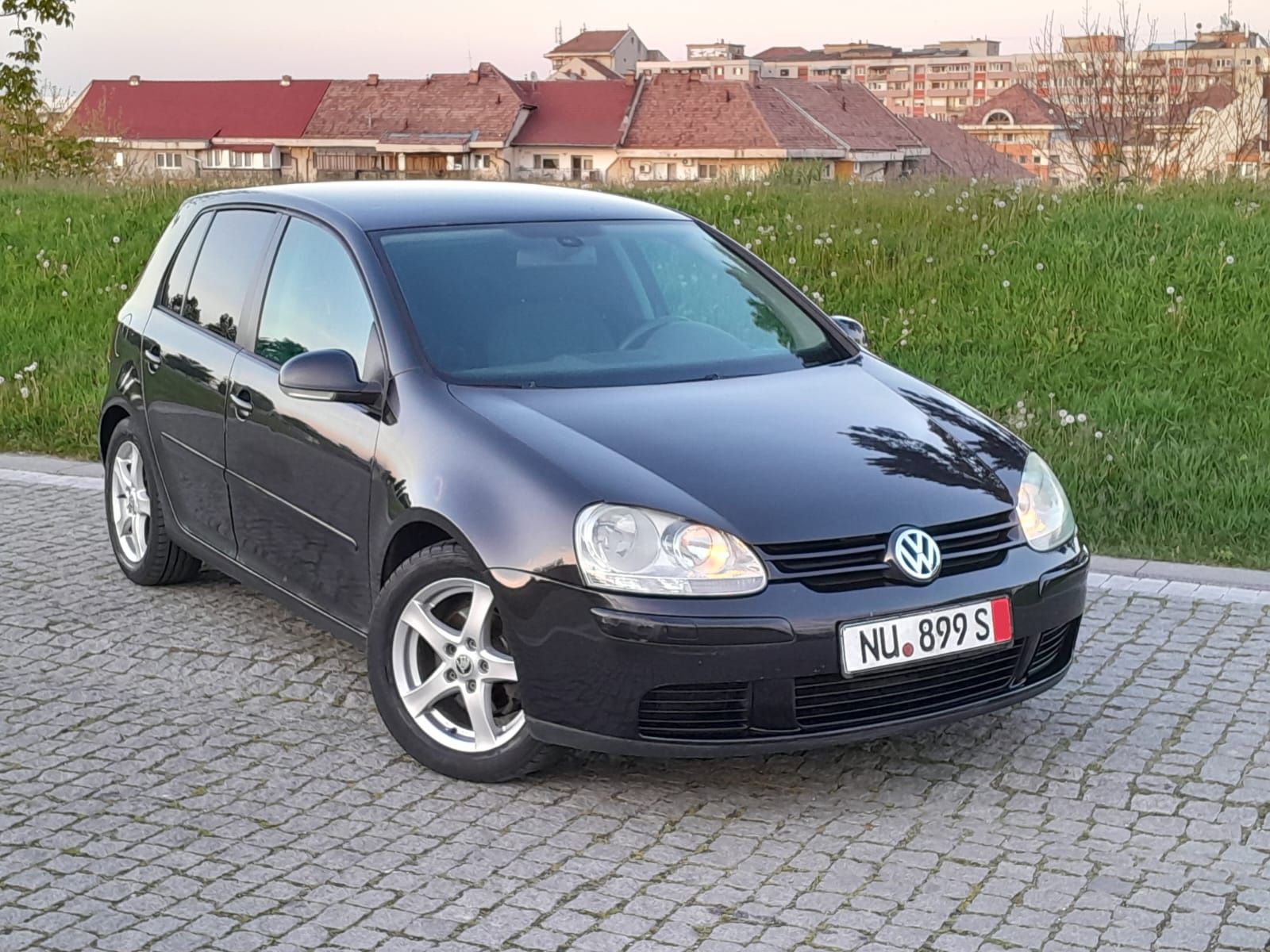 *Vând Vw Gof 5 1.9 TDI Hig-Line *(Matriculat Recent Ro)