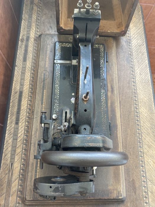 Masina de cusut  Frati Kepich