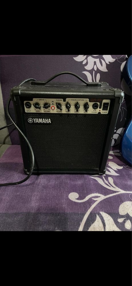 Електрическа китара Yamaha Pacifica , акустична китара , кубе Yamaha