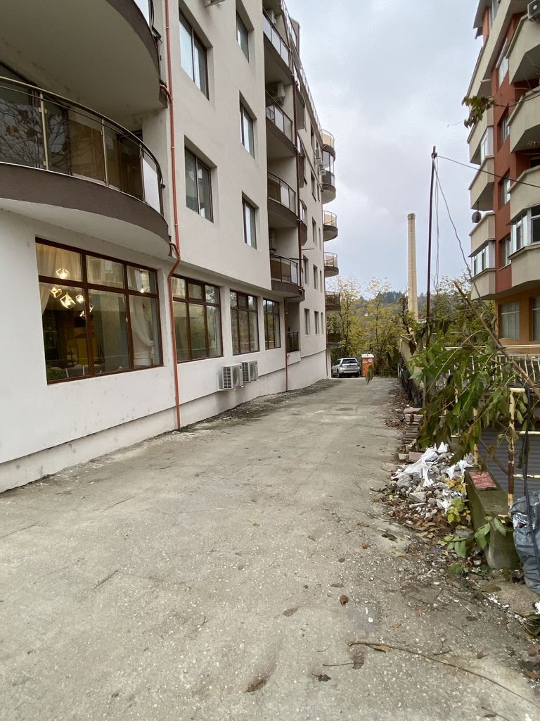 Продава се Гараж / Паркомясто в Велико Търново, Център - 22 кв.м за 864 €/кв.м - Снимка #1