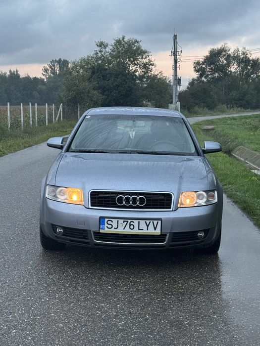 Audi A4 2003 1.6 Benzina