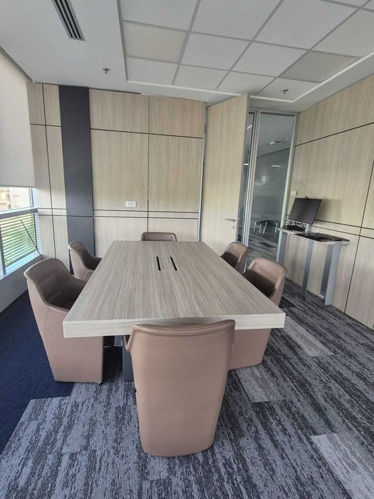 Masa + fotolii colecția JERA, LAS Mobili (Italia), pentru cunoscatori