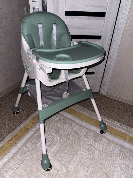 Продам стульчик для кормления
