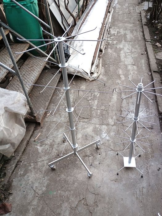 Стоки за мартеници