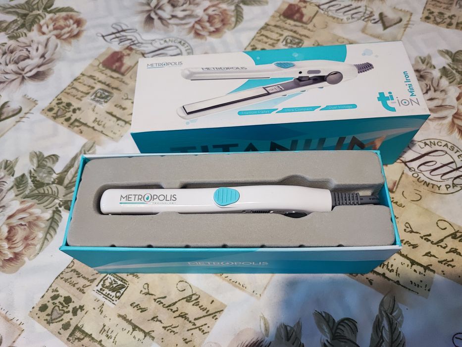 Продавам мини преса за коса