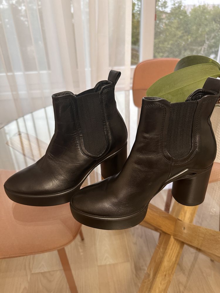Vand botine piele, Ecco, marimea 35